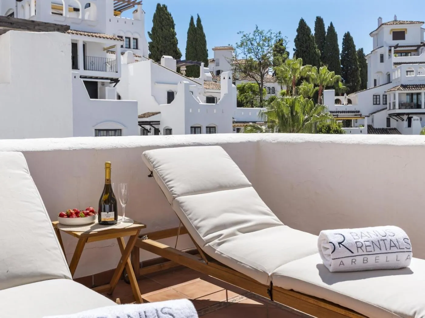 3 Bedroom Apartment In Aldea Blanca Marbella